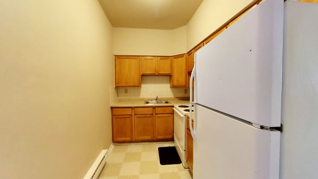 319 S 5th Ave unit 1, Kankakee, IL 60901 - photo 2