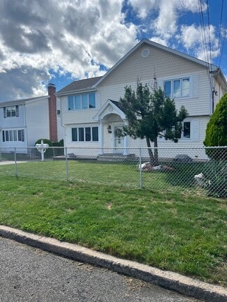 16 Miano Dr Unit 16 Miano Drive, New Britain, CT 06053