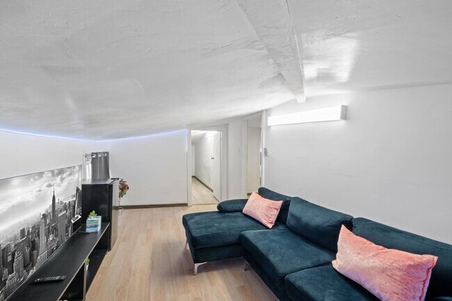 21 Lord Ave unit ID1373036P, Bayonne, NJ 07002 - photo 5