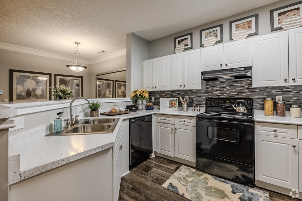 Walden Brook Apartments, Lithonia, GA 30038 - photo 1