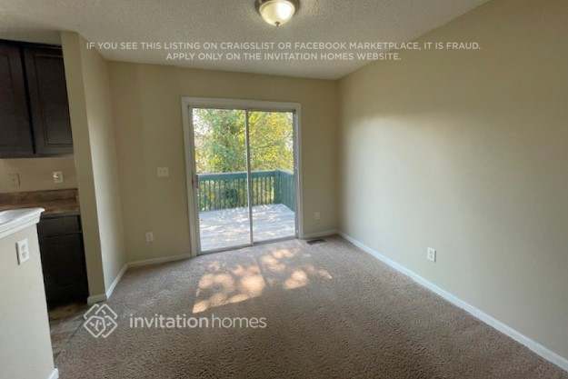 1069 Meadow Glen Cir, Fairburn, GA 30213 - photo 4