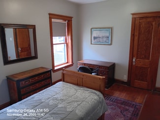 552 N Lawler Ave Unit 1st Floor, Chicago, IL 60644