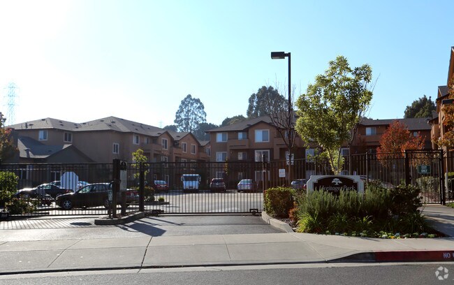 Heritage Park at Hilltop| 55+ Senior Affordable Community, Richmond, CA 94806 - photo 6