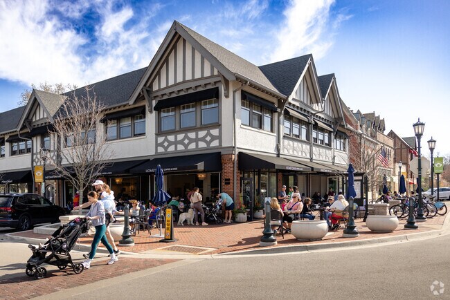 Hometown Coffee is a popular spot in Winnetka, especially on a nice day.