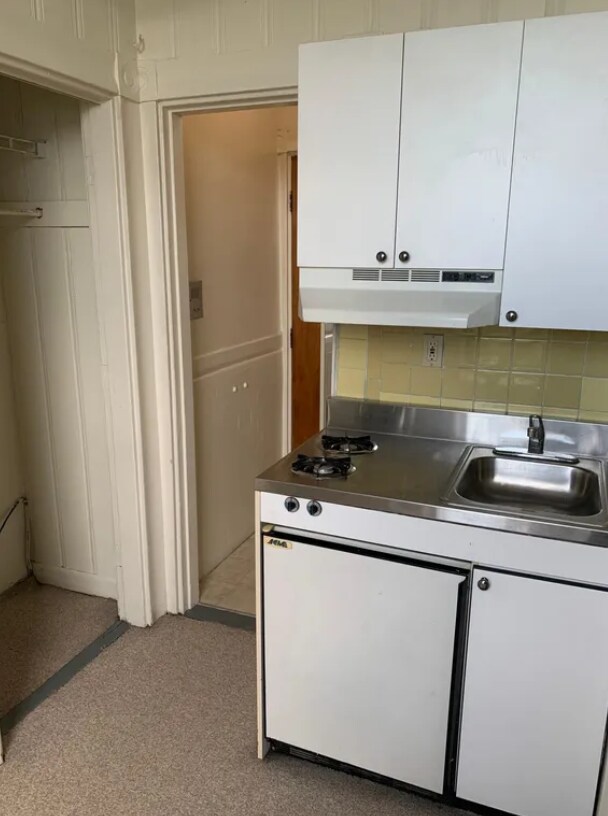 *Pictures are representative samples of the advertised unit. In some cases, the actual units you tou