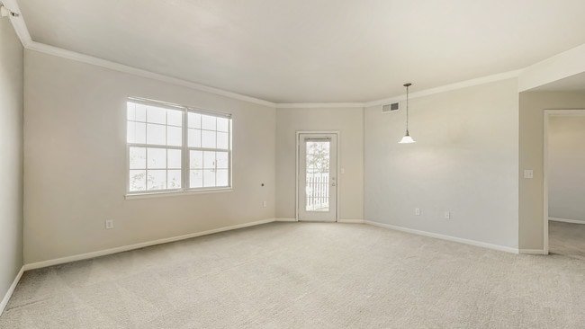 Alexis at Perry Pointe, Davenport, IA 52806 - photo 2