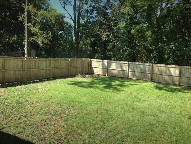 907A Hampton Ave, Greenville, SC 29601 - photo 2