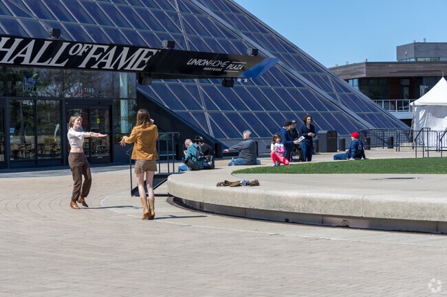 The Rock and Roll Hall of Fame and Museum, close to Central, frequently has themed events.