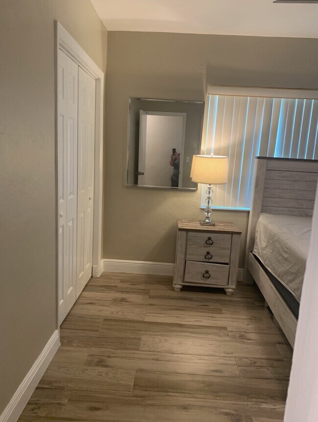 7010 Coolidge St, Hollywood, FL 33024 - photo 2