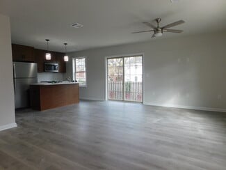 1513 Maple St, Bethlehem, PA 18017