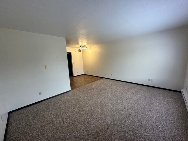 1033 Lakeshore Dr unit 1034, Pioneer, OH 43554 - photo 3