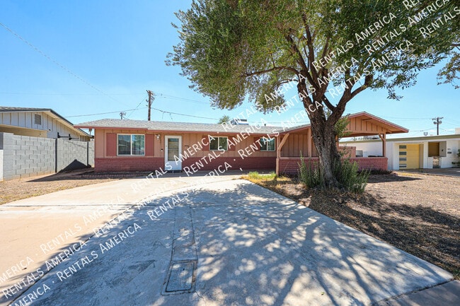 7901 E Kimsey Ln, Scottsdale, AZ 85257 - photo 2