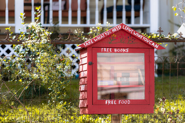 In Gwynns Falls you can find a little free library that also has food items for sharing.