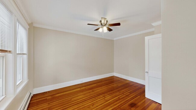 5 Ropes St unit 1, Salem, MA 01970 - photo 5