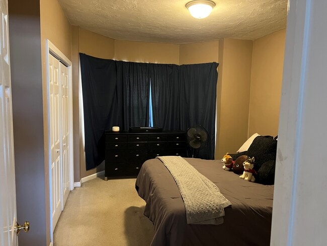 27 Stonington St unit 27, North Andover, MA 01845 - photo 7