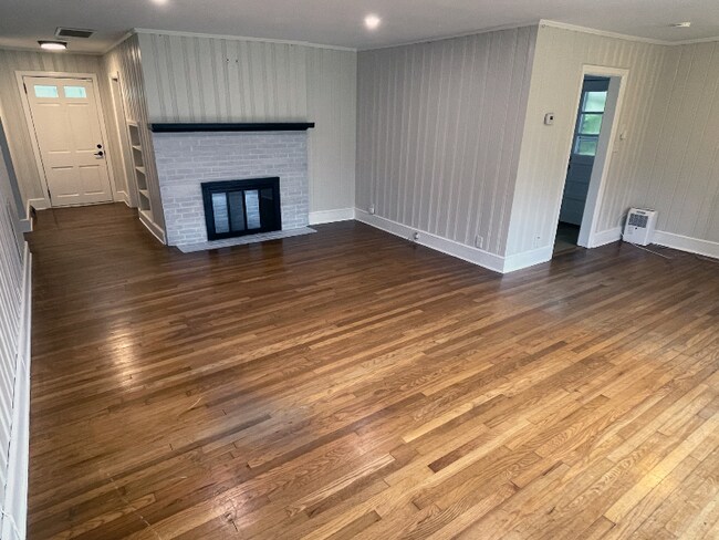 657 Wildwood Rd, Whiteville, NC 28472 - photo 6