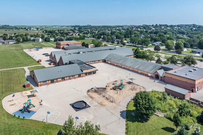 Prairie Elementary School in Waunakee It is considered a highly rated school, with an 