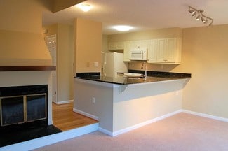 2667 Chancer Dr, Richmond, VA 23233