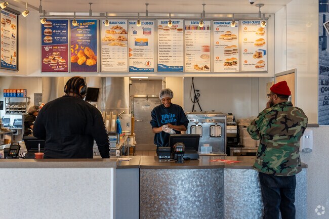 The tight knit feel of Bel-Ridge provides a strong sense of community wherever you are.