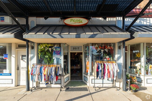 The many boutiques in Lamasco draw residents from all over Evansville.