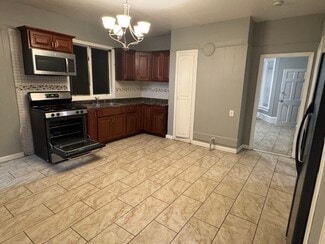 19 Covell St Unit 1, Providence, RI 02909