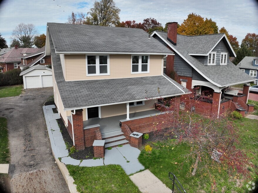 1435 12th St NW, Canton, OH 44703 - photo 2