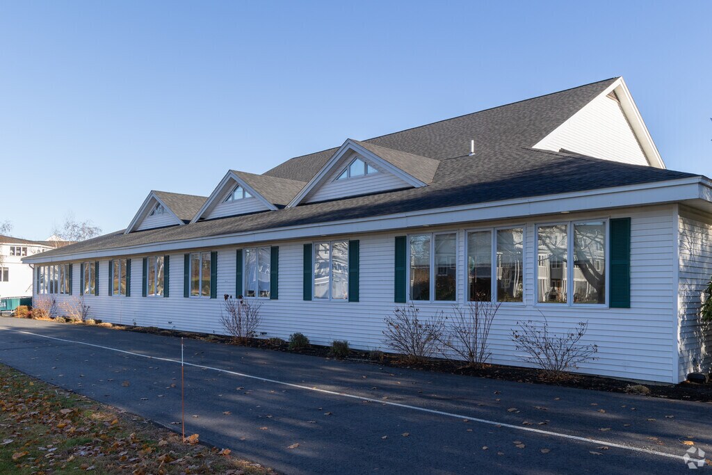 Rye Country Day School serves the greater Rye area.