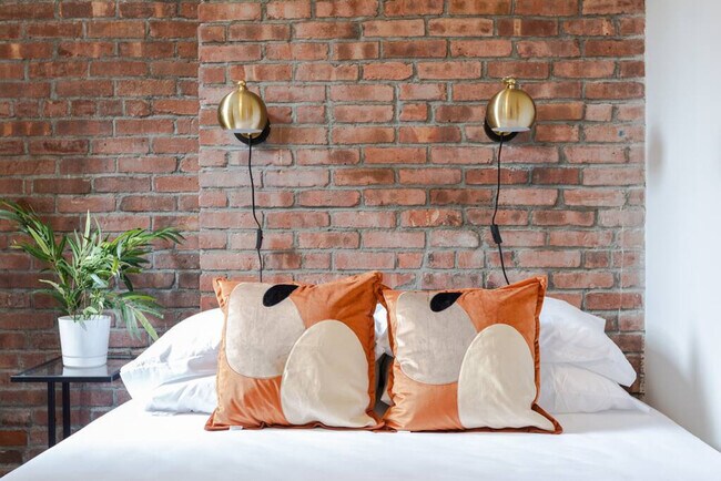 697 10th Ave unit ID1013711P, New York, NY 10036 - photo 7