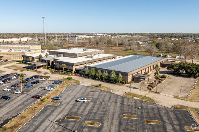 The Family Christian Academy sits just off Bluebonnet Blvd.