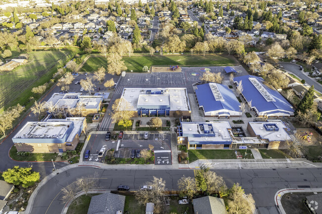 Florence Markofer Elementary offers a variety of classes across several buildings on campus.