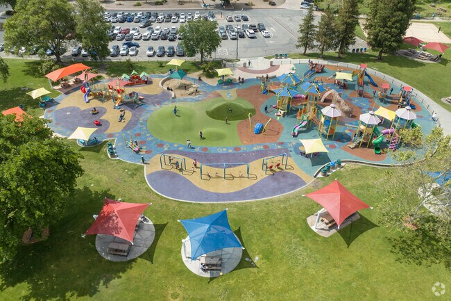 The play structure area in the Diablo Hills Heather Farms is huge and full of colors and fun!