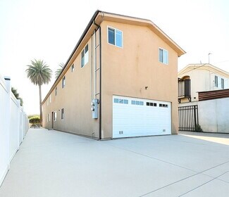 829 E 74th St, Los Angeles, CA 90001