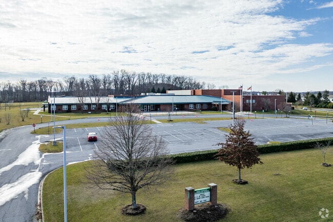 Deer Crossing Elementary School