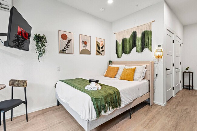 596 W 9th St unit ID1335747P, Dallas, TX 75208 - photo 7