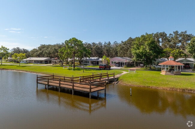 Maranatha Village has it's own lakefront fishing pier where residents can fish or sightsee.