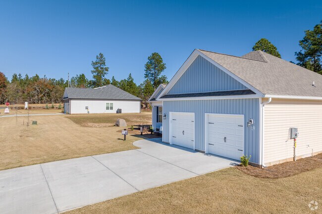Homes with two car garages are some of the most popular homes in Trenton.