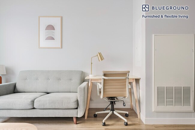 50 Rogers St unit FL2-ID1217, Cambridge, MA 02142 - photo 4