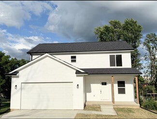 4507 60th St, Urbandale, IA 50322