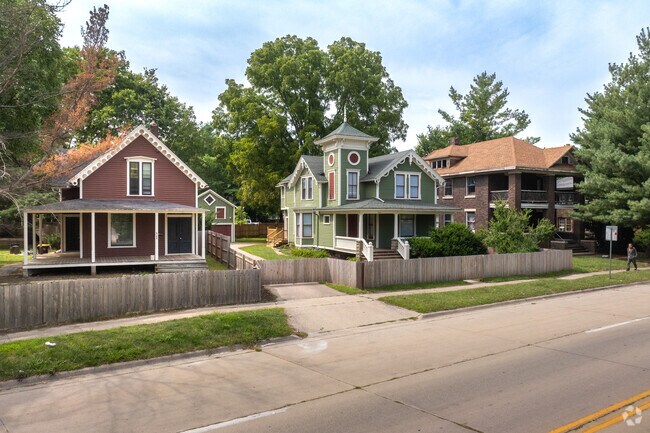 Coronado Haskell offers a mix of renovation-ready and turnkey properties.