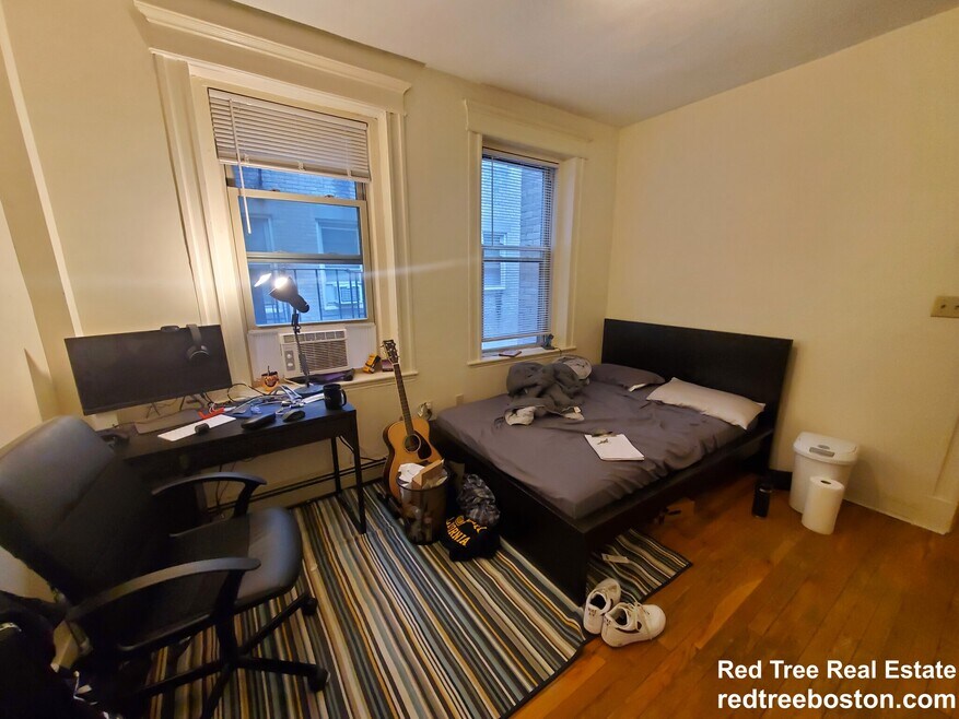 1669 Commonwealth Ave unit 8, Brighton, MA 02135 - photo 1