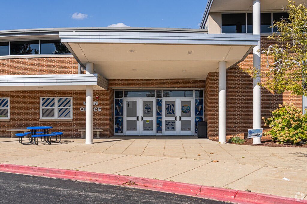 Hinckley-Big Rock High School has 203 students and a student-teacher ratio of 10 to 1.