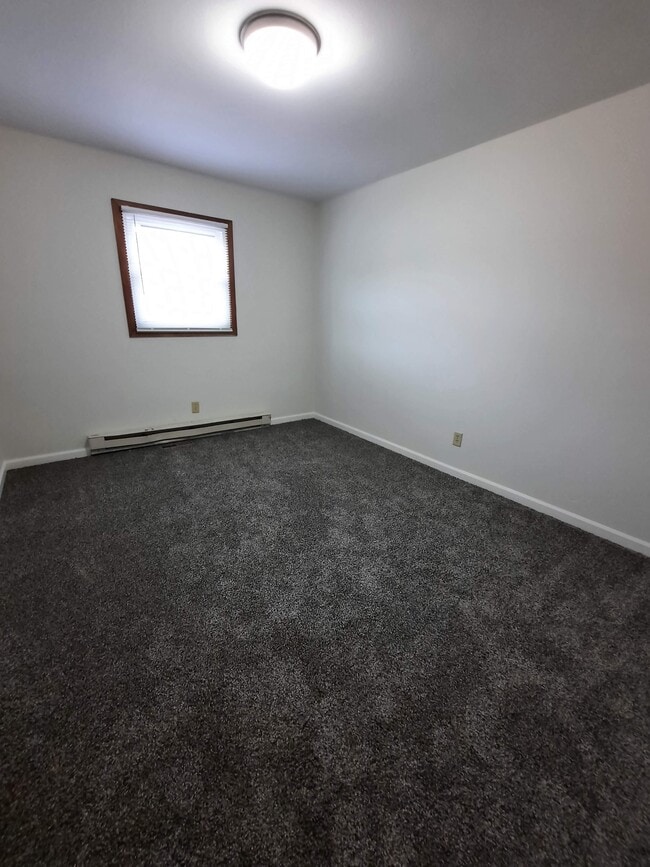 3039 Runway Ave, Eau Claire, WI 54703 - photo 6