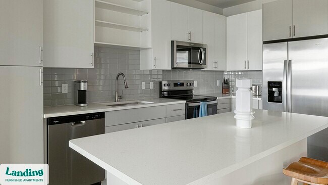 4902 Cosmos Cir unit 308, Wimauma, FL 33598 - photo 3