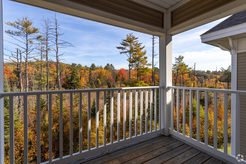 Timberwood Commons, Lebanon, NH 03766 - photo 1