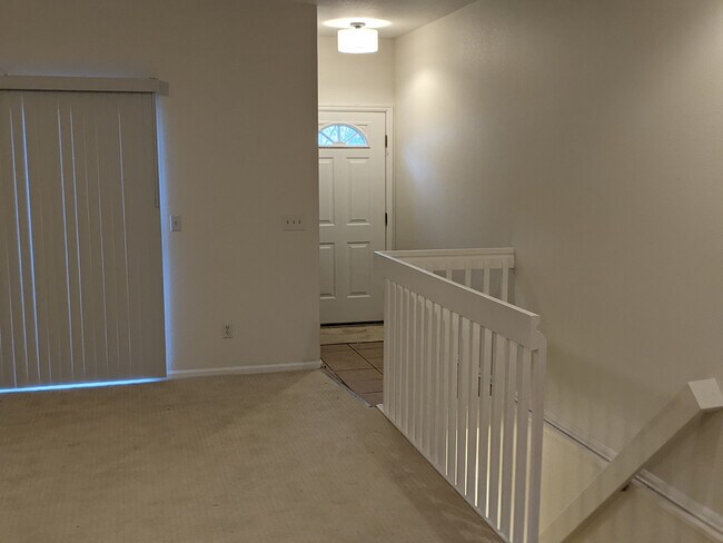 11045 Huron St unit 600, Northglenn, CO 80234 - photo 2