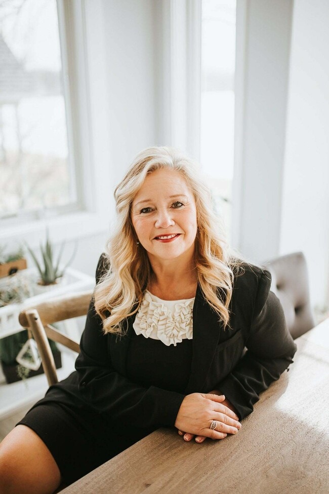Rhonda Miles