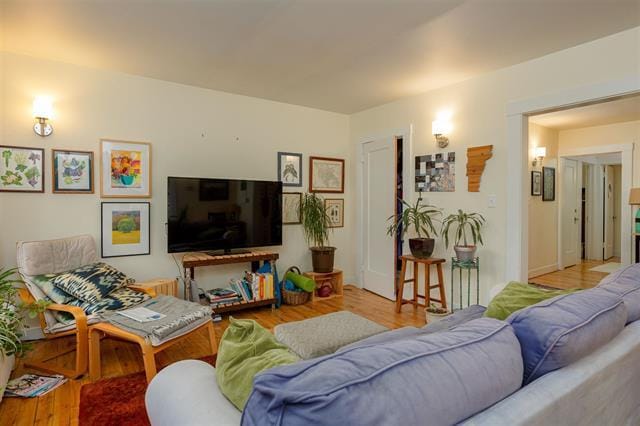 167 Loomis St unit 1, Burlington, VT 05401 - photo 1