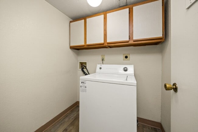 Jordan (Classic) - 2 Bed / 2 Bath - 1,000 Sq.Ft.