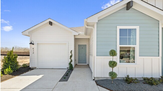 314 Arnold Loop unit 36199847, Uhland, TX 78640 - photo 3