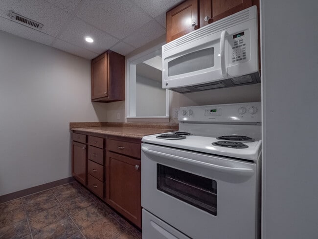 Regent Square, Pittsburgh, PA 15221 - photo 5